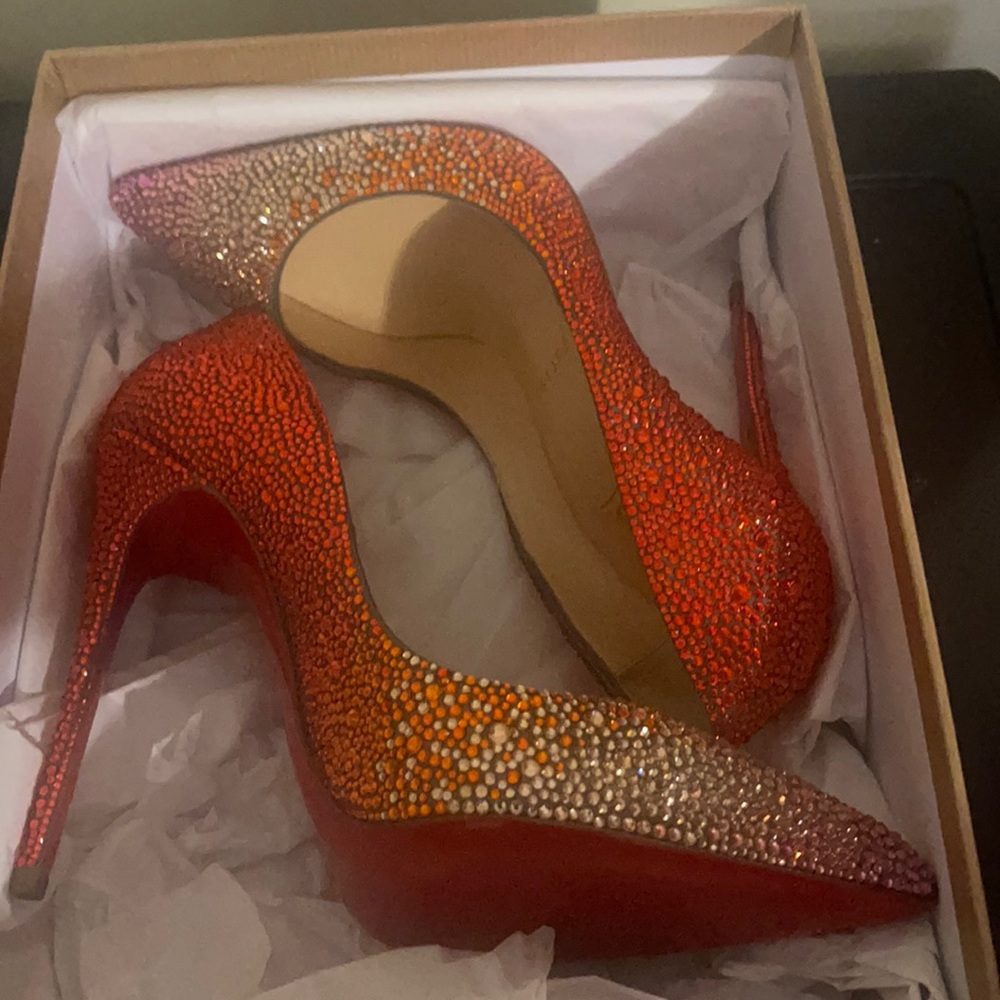 Pigalle Follies Strass Degrade 120 suede size 38 red bottoms